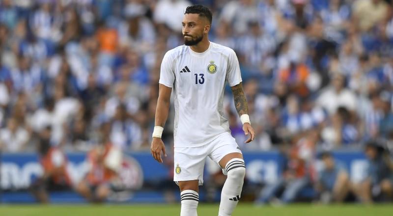 Suudi Arabistan Pro Ligi ekiplerinden Al-Nassr forması giyen Alex Telles, menajerler aracılığıyla Fenerbahçe'ye önerildi. (Takvim)